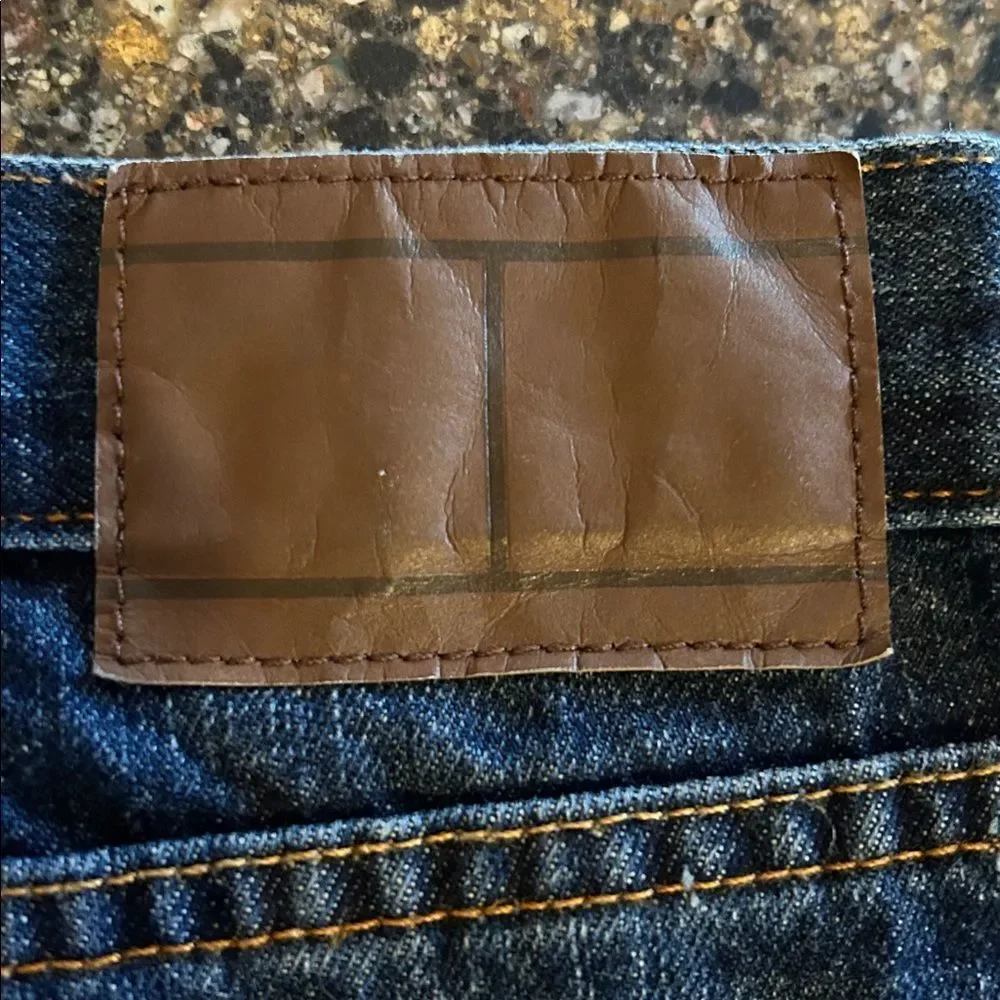 Tommy Hilfiger preowned excellent